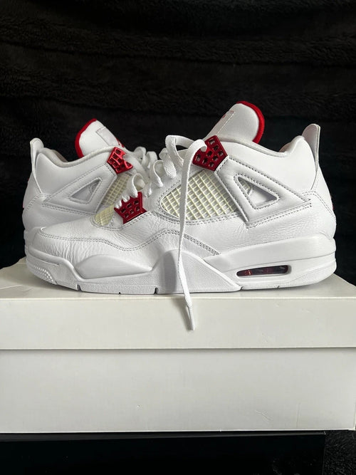 Air Jordan 4 Metallic Red