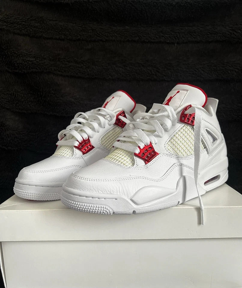 Air Jordan 4 Metallic Red
