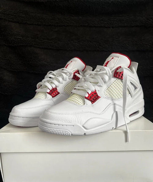 Air Jordan 4 Metallic Red
